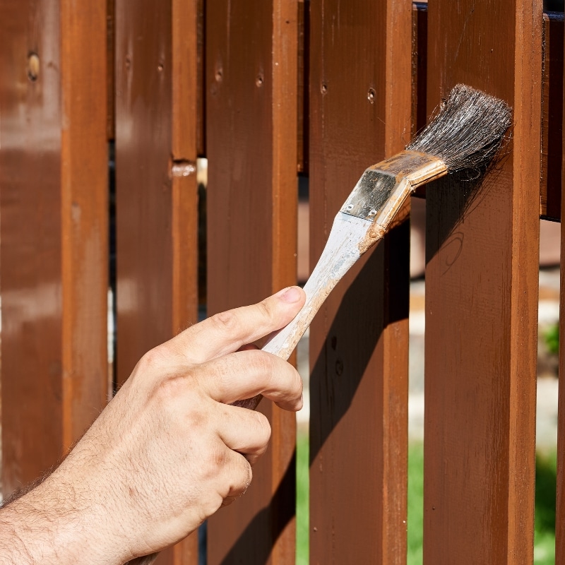 Image presents Fence Painters Near You