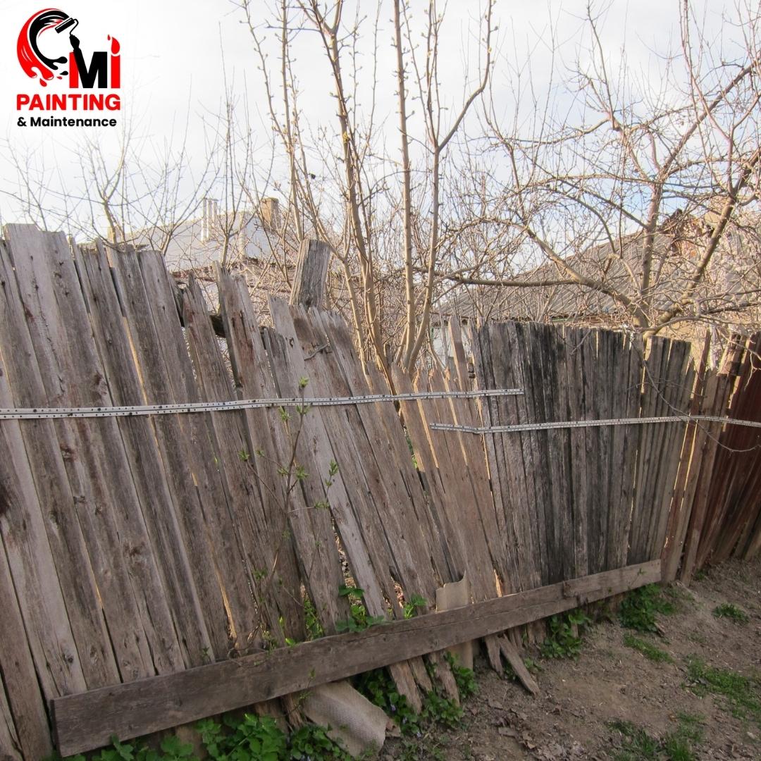 Image presents Benefits of Opting for Professional Fence Demolition